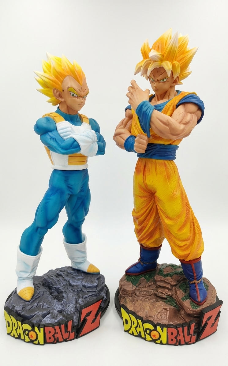 Figurines