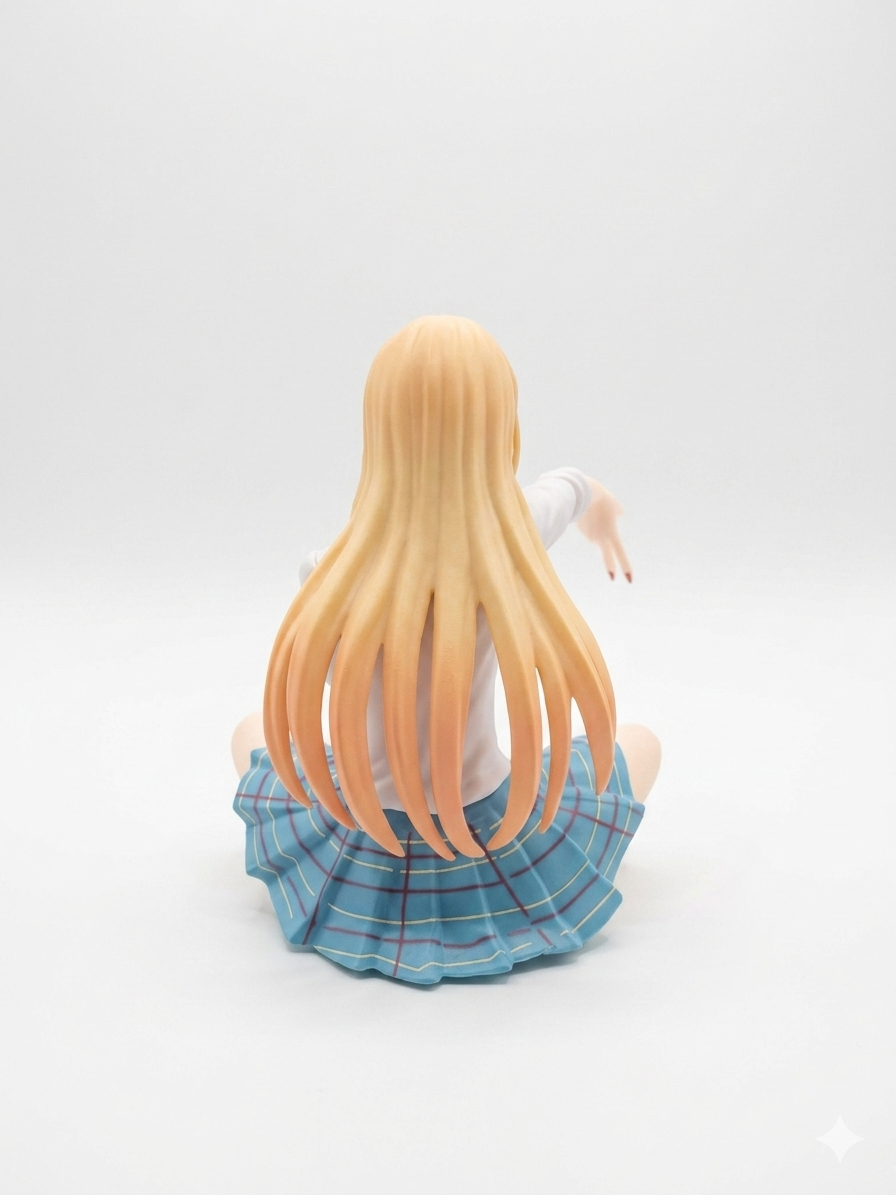 Marin kitagava Sitting
